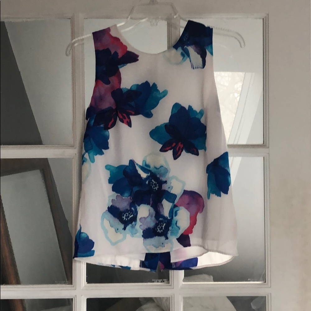 Dressy sleeveless blouse